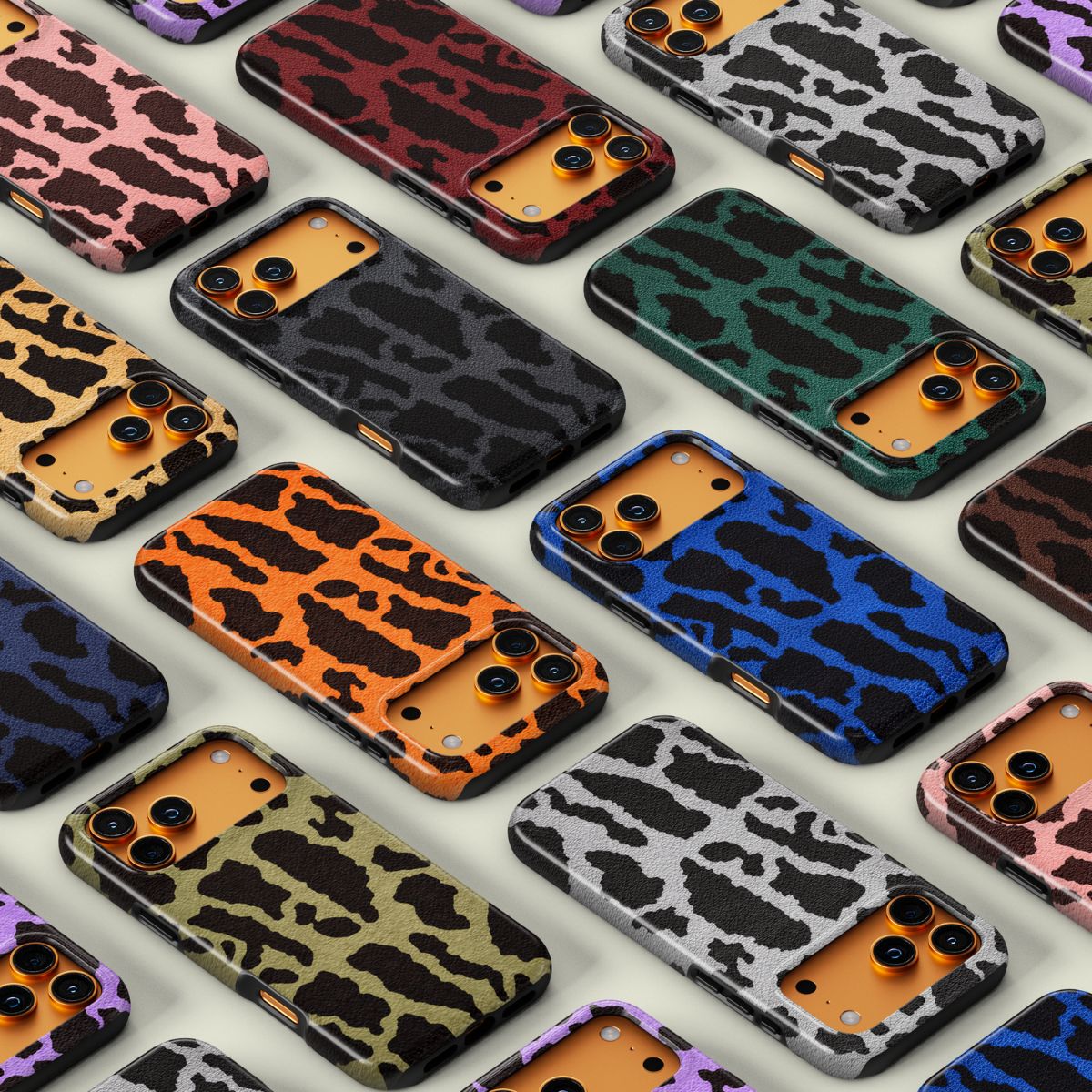 Kollektion von bunten Handyhüllen mit auffälligen Leoparden- und Fell-Mustern.