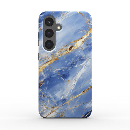 Rückseite der blauen Marmor Handyhülle – hochwertiger Print und präzise Kameraaussparung.