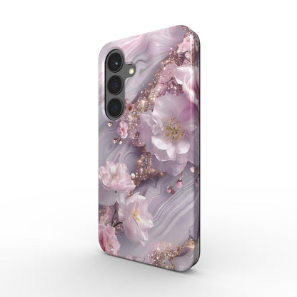 Stoßfeste Handyhülle mit rosa Blumen auf lila Marmor-Hintergrund – Seitenansicht mit Kameraaussparung