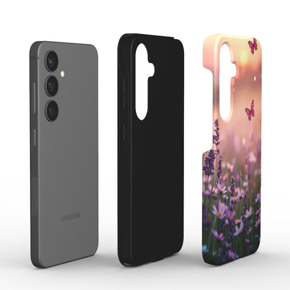 Zweiteilige stoßfeste Handyhülle mit Dual-Layer-Schutz und floralem Design – Explosionsansicht mit Smartphone-Modell