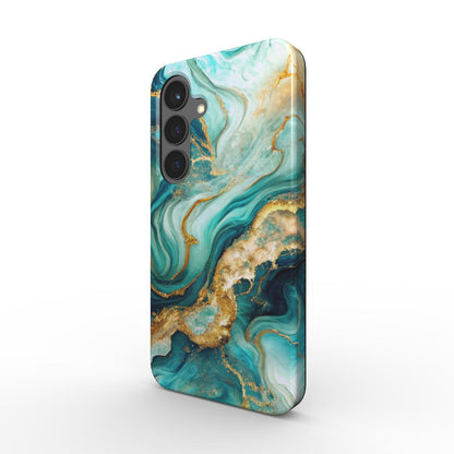 Emerald Waves Tough Case – Schrägansicht: Stoßfeste Handyhülle im smaragdgrünen Liquid-Flow-Design mit goldenen Adern, Dual-Layer PC+TPU.
