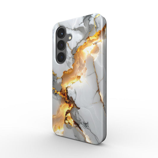 Stoßfeste Marmor-Design Handyhülle „Golden Fracture“ in Dreiviertelansicht – elegante Schutzhülle für iPhone und Samsung