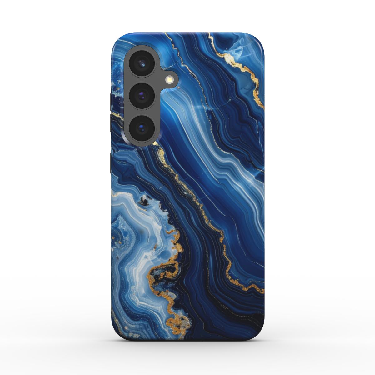 Rückseite der stoßfesten Marmor-Design Handyhülle „Azure Rift“ – intensives Blau mit goldenen Marmoradern