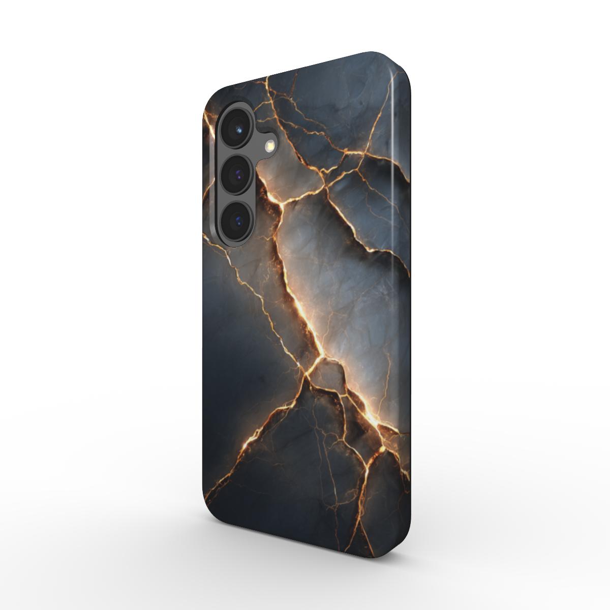 Stoßfeste Marmor-Design Handyhülle „Obsidian Blaze“ in seitlicher Ansicht – dunkler Marmor mit glühenden Adern