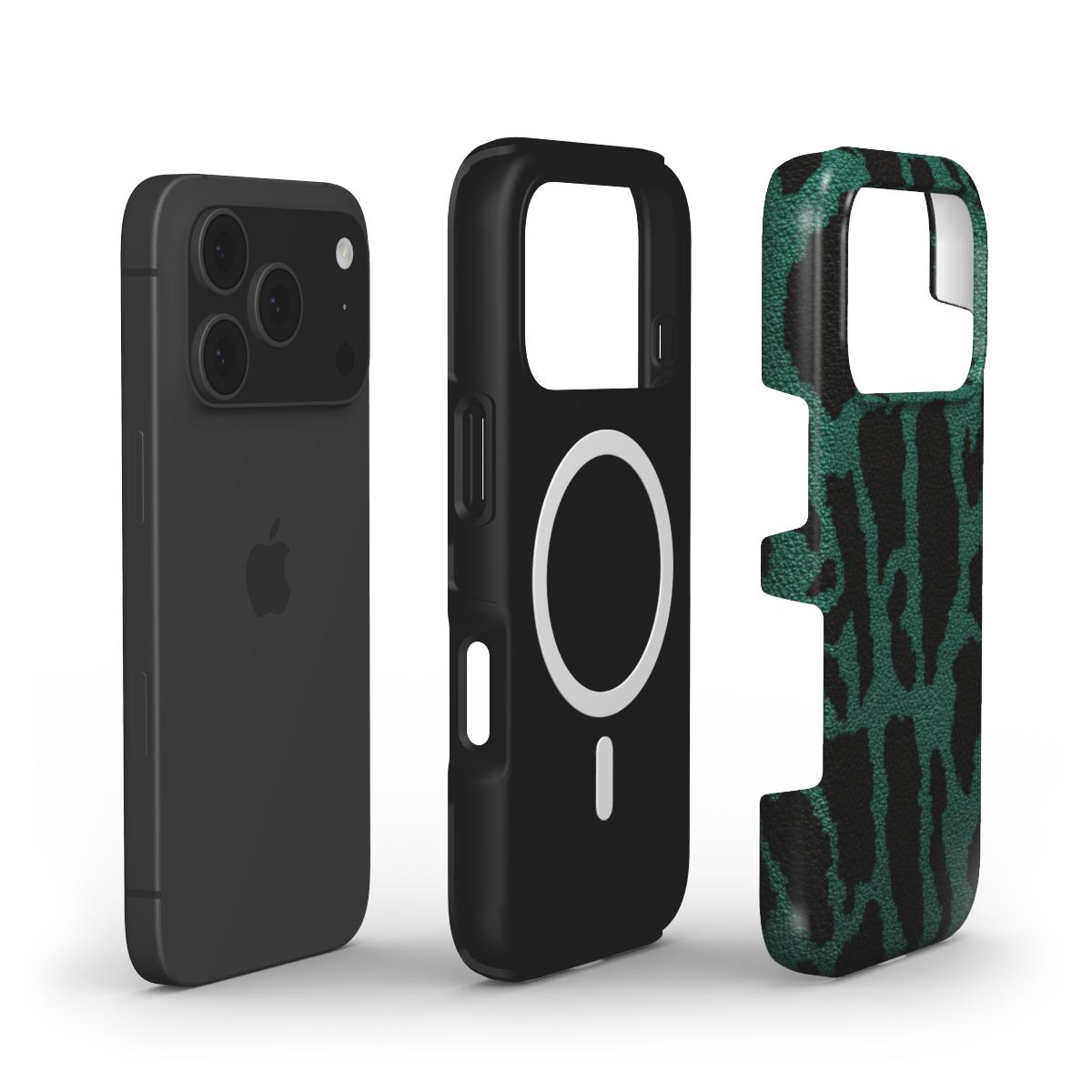Zweischichtiger Dual-Layer Aufbau der Handyhülle im Leopardenmuster Grün mit integriertem MagSafe Ring
