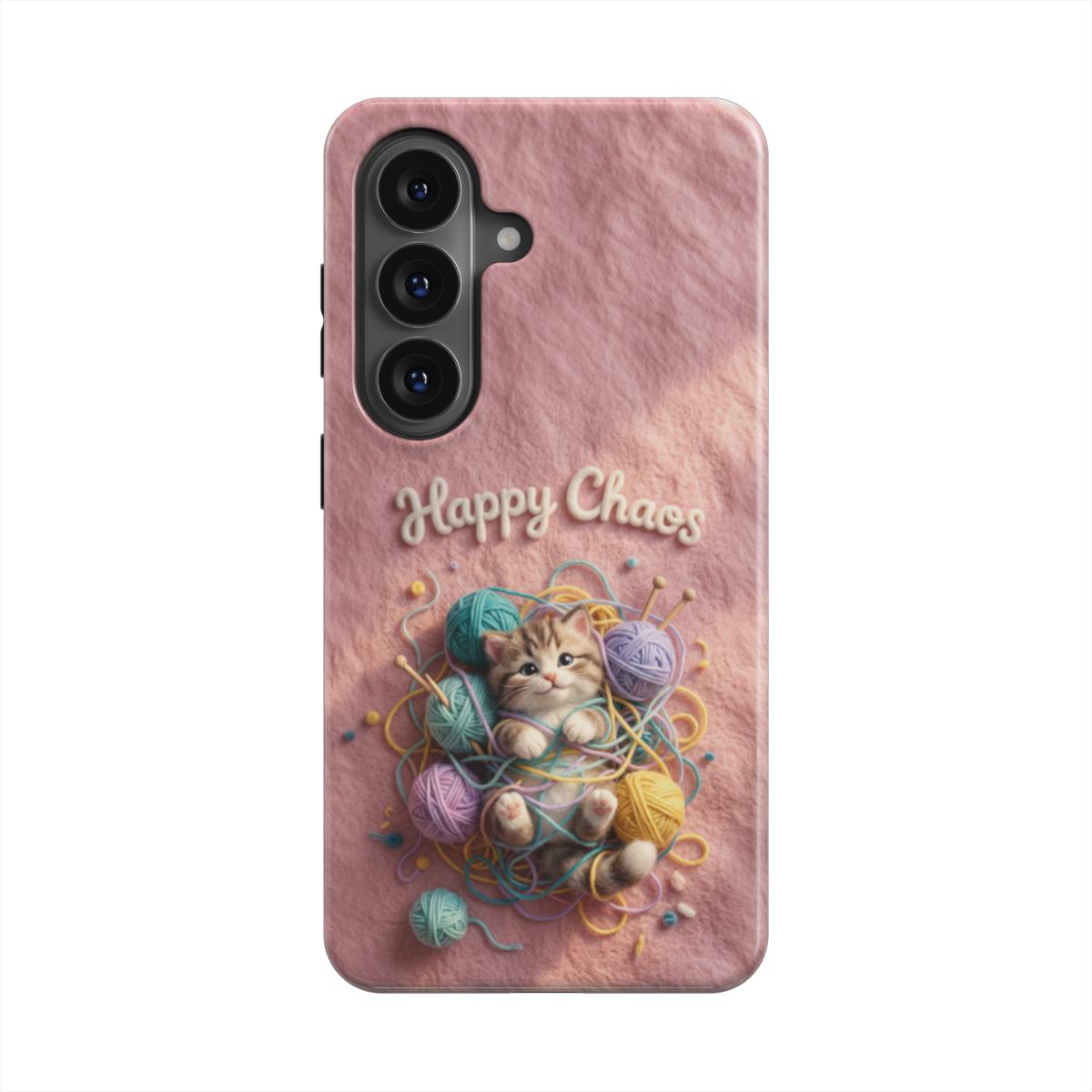 Detailansicht der magnetischen Handyhülle mit Happy Chaos Kitten Motiv Verspieltes Design
