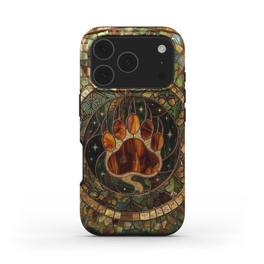 MagSafe Handyhülle Bärenpfote Wald – Lumina Mosaik Edition – Frontansicht auf iPhone – Glasmosaik Design