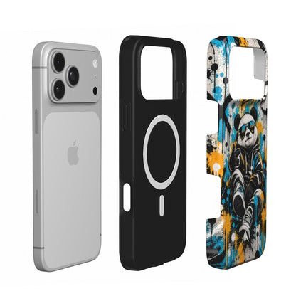 MagSafe Handyhülle „Urban Panda“ mit Panda-Motiv im Graffiti-Stil – Produktansicht 3