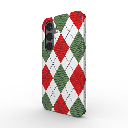 Stoßfeste Handyhülle im Argyle-Muster Rot-Grün-Weiß, schräg fotografiert, glänzende Außenschale.