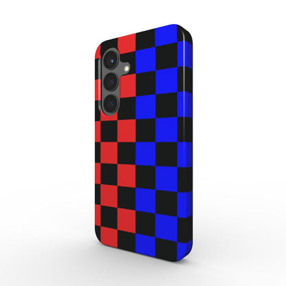 Tough Case mit Rot-Blau Karo, schraege 3D Ansicht, Dual-Layer Schutz