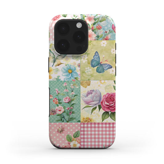 Blumen Patchwork MagSafe Handyhülle – Rückseite nah