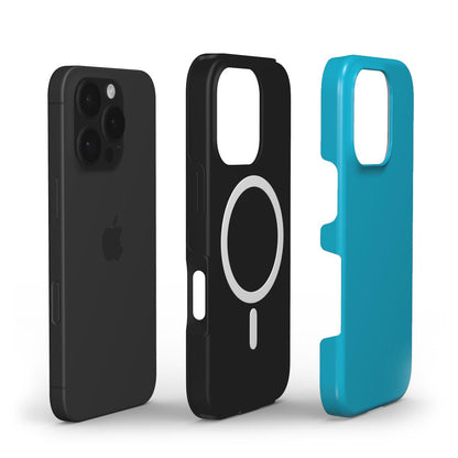 Explosionsdarstellung: iPhone, schwarze Innenschale mit MagSafe-Ring und dunkel-türkise Außenschale