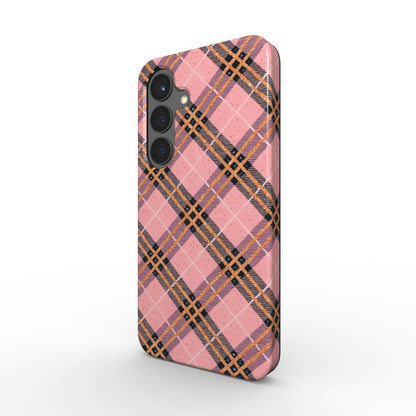 Stossfeste Handyhuelle in rosa Karo-Design, schraeger Winkel, Tough Case mit glänzendem Finish.